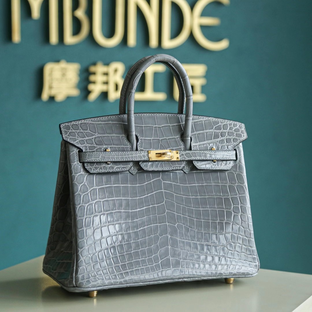 爱马仕官网 Hermes Birkin 25CM 冰川蓝 亮面两点鳄鱼 金扣 爱马仕鳄鱼铂金包