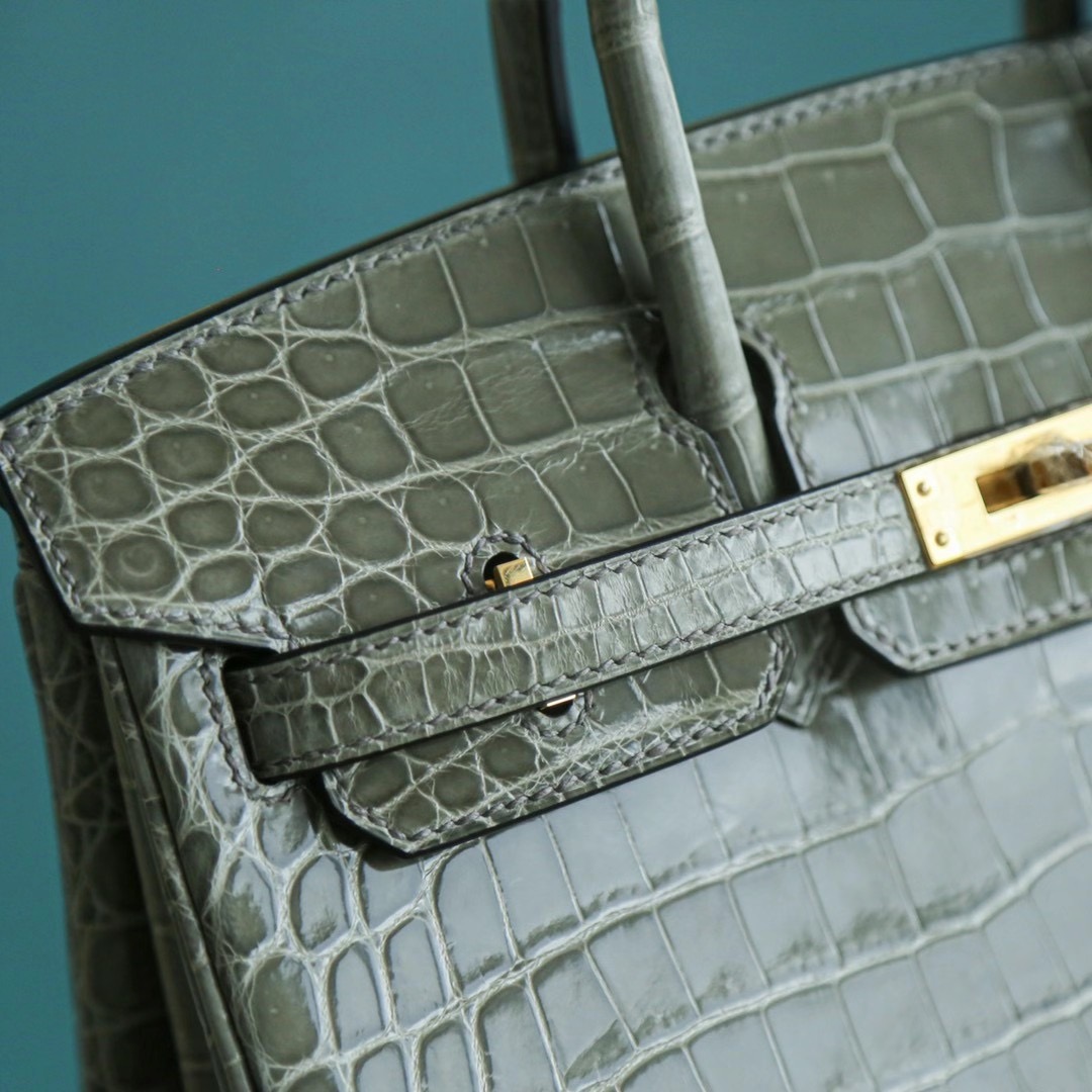 Hermes Birkin 25CM 斑鸠灰 亮面两点鳄鱼 金扣 鳄鱼皮里面的超级人气色