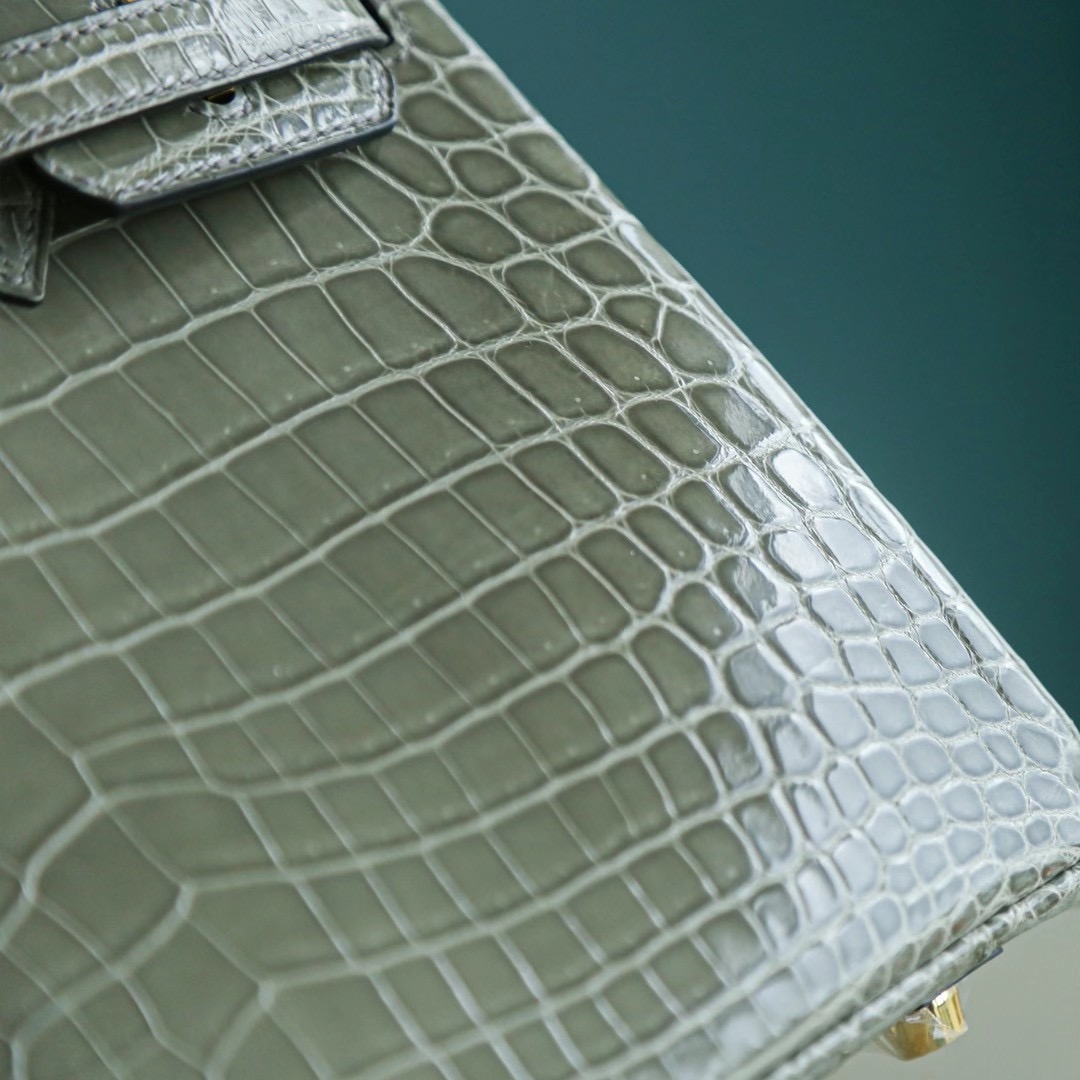Hermes Birkin 25CM 斑鸠灰 亮面两点鳄鱼 金扣 鳄鱼皮里面的超级人气色