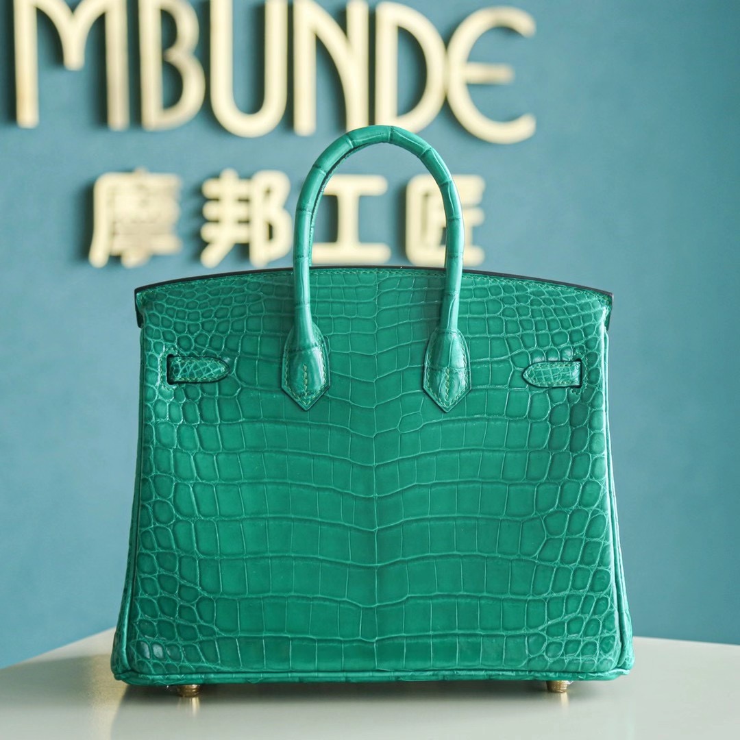 【热门色】爱马仕铂金包 Birkin 25CM 6Q 翡翠绿 金扣 亮面两点鳄鱼