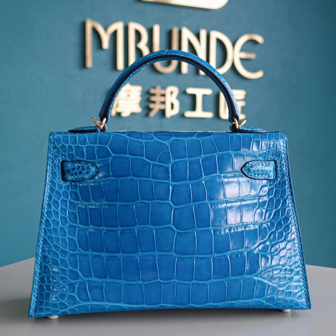 Hermes Mini Kelly 7W 伊兹密尔蓝 亮面美洲鳄鱼 金扣 超神秘的蓝绿混合色