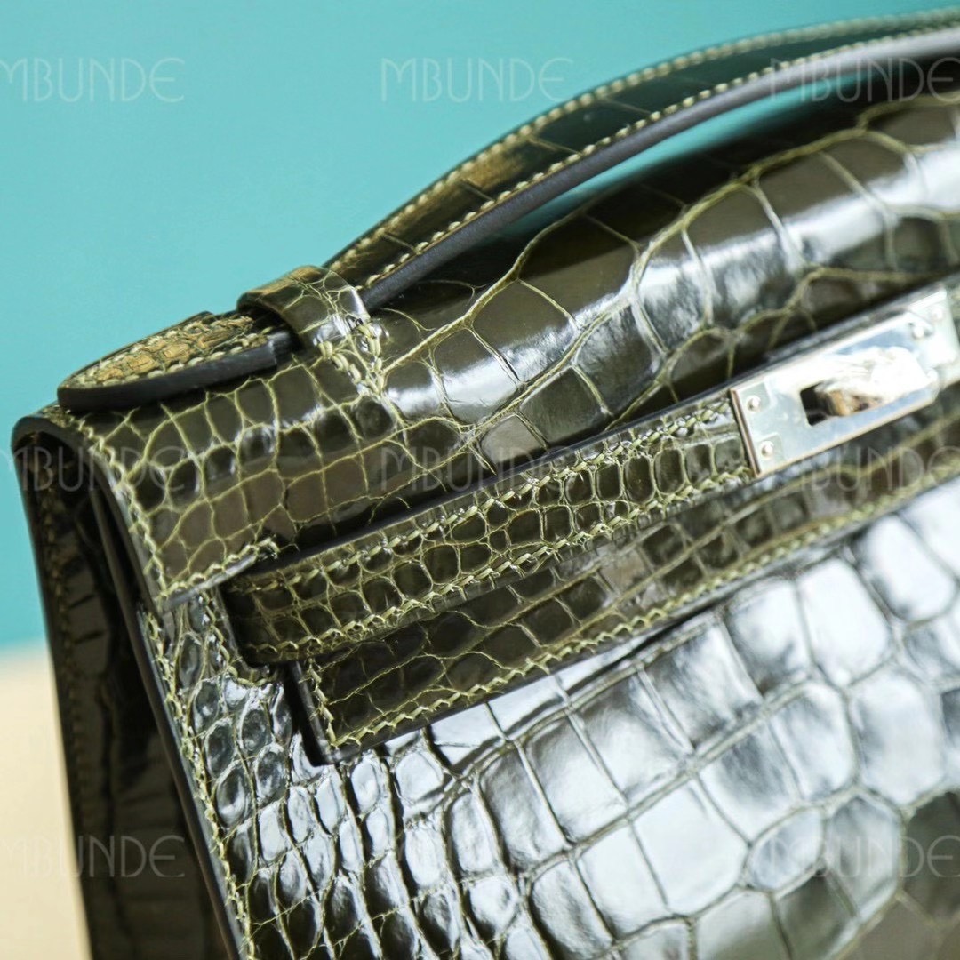 Hermes Kelly Pochette 1代 手拿包  亮面方块鳄鱼 全手工 6H 橄榄绿 银扣
