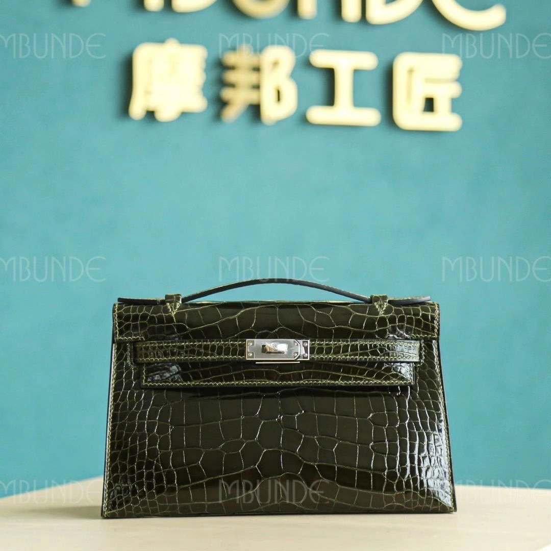 Hermes Kelly Pochette 1代 手拿包  亮面方块鳄鱼 全手工 6H 橄榄绿 银扣