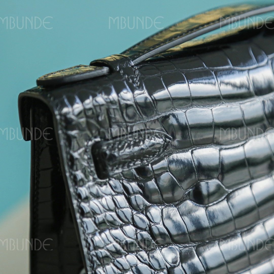 Hermes Kelly  Pochette 一代 22cm 黑色 金扣 拱珠鳄鱼皮