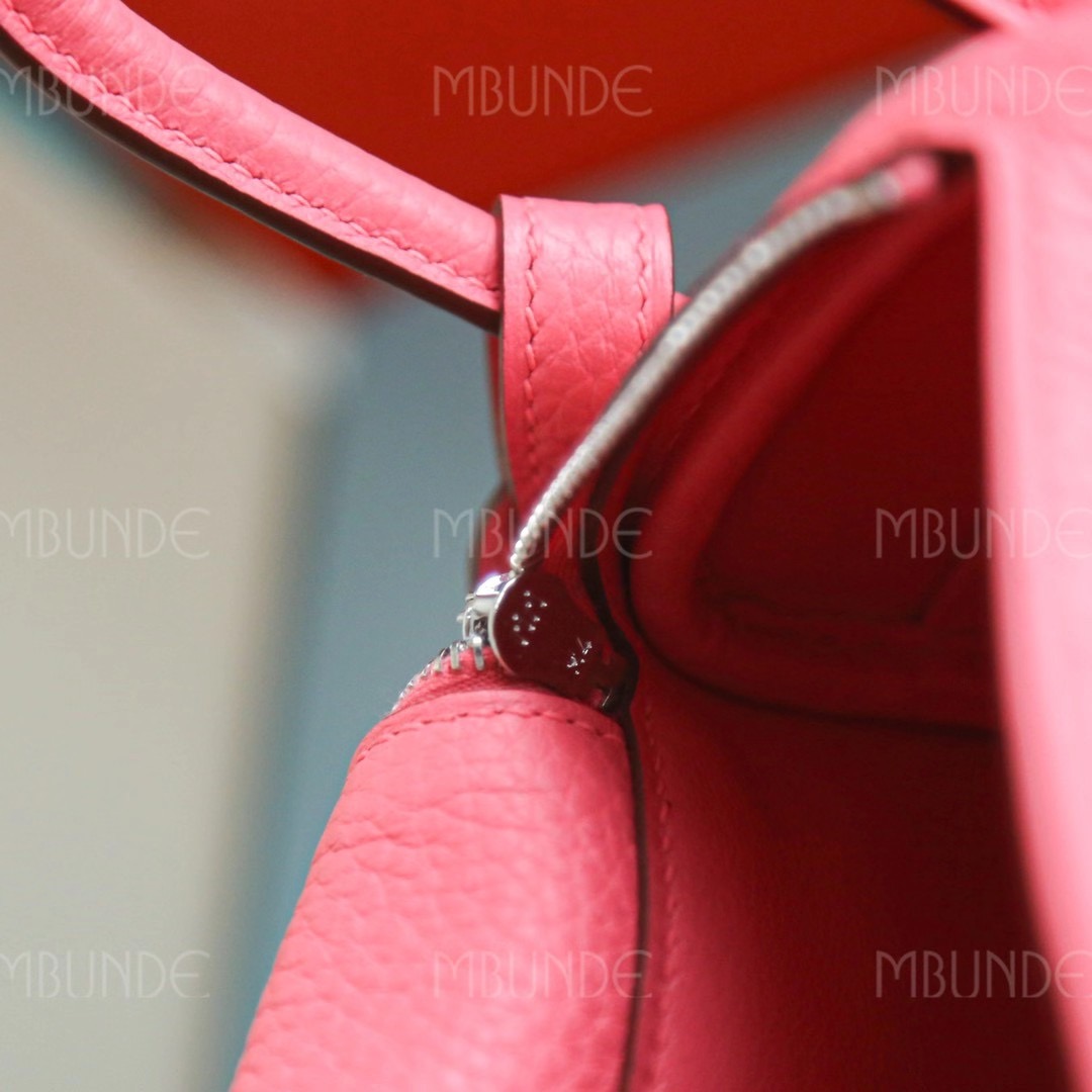 Hermes  Mini Lindy 8W 新唇膏粉 银扣 TC皮
