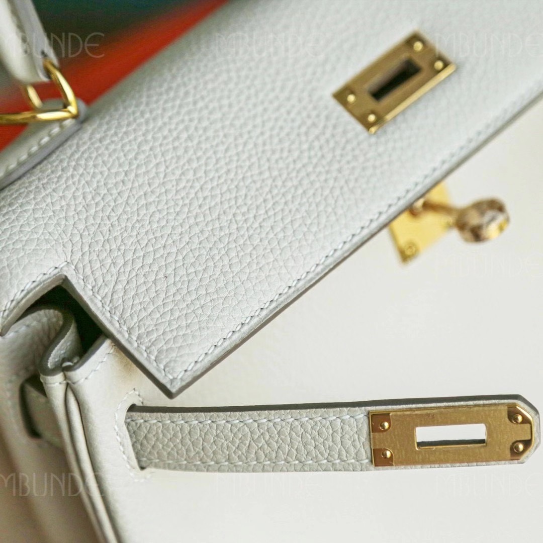 Hermes Kelly 25CM 奶昔白 金扣 Togo 夏天奶油冰激淋颜色 很好搭配