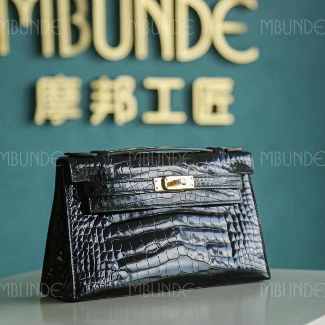 Hermes Kelly  Pochette 一代 22cm 黑色 金扣 拱珠鳄鱼皮