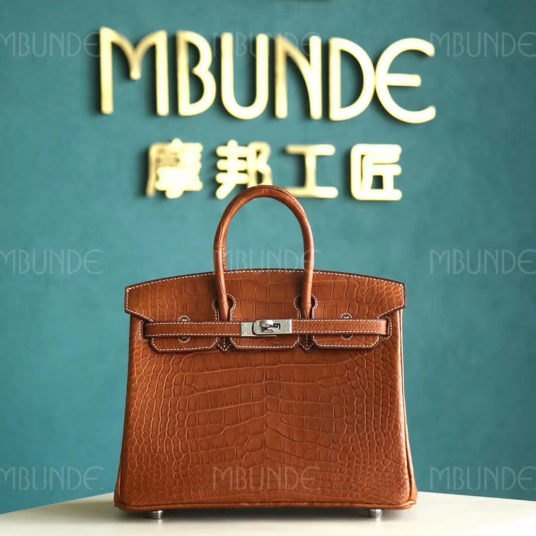Hermes Birkin25cm 经典干邑原色 马鞍色 雾面方块鳄鱼 银扣 稀有程度堪比喜马拉雅
