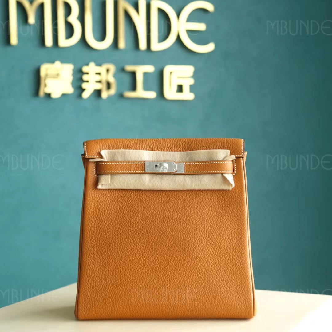 Hermes Kelly Ado 22cm 太妃金 TC皮 银扣 超好看的双肩包