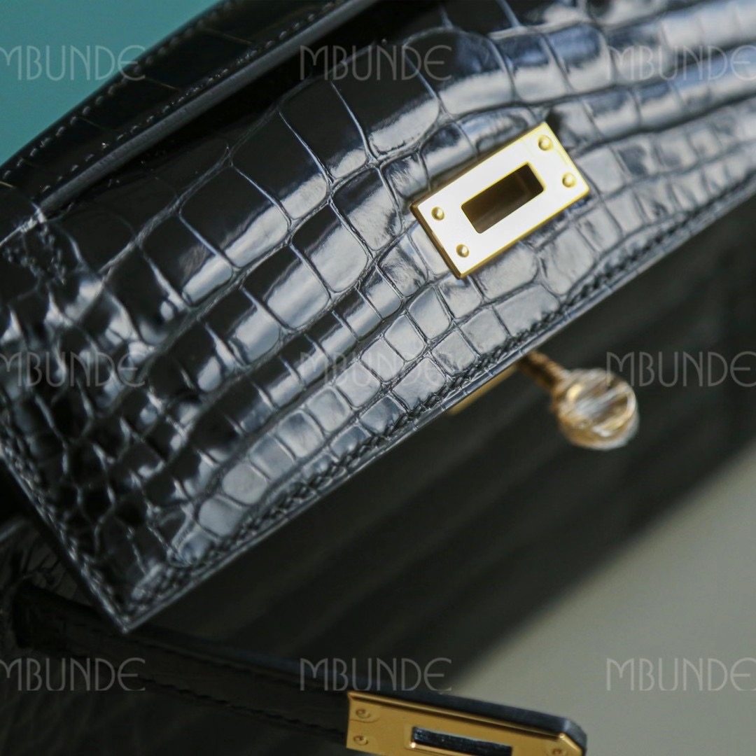 Hermes Kelly  Pochette 一代 22cm 黑色 金扣 拱珠鳄鱼皮