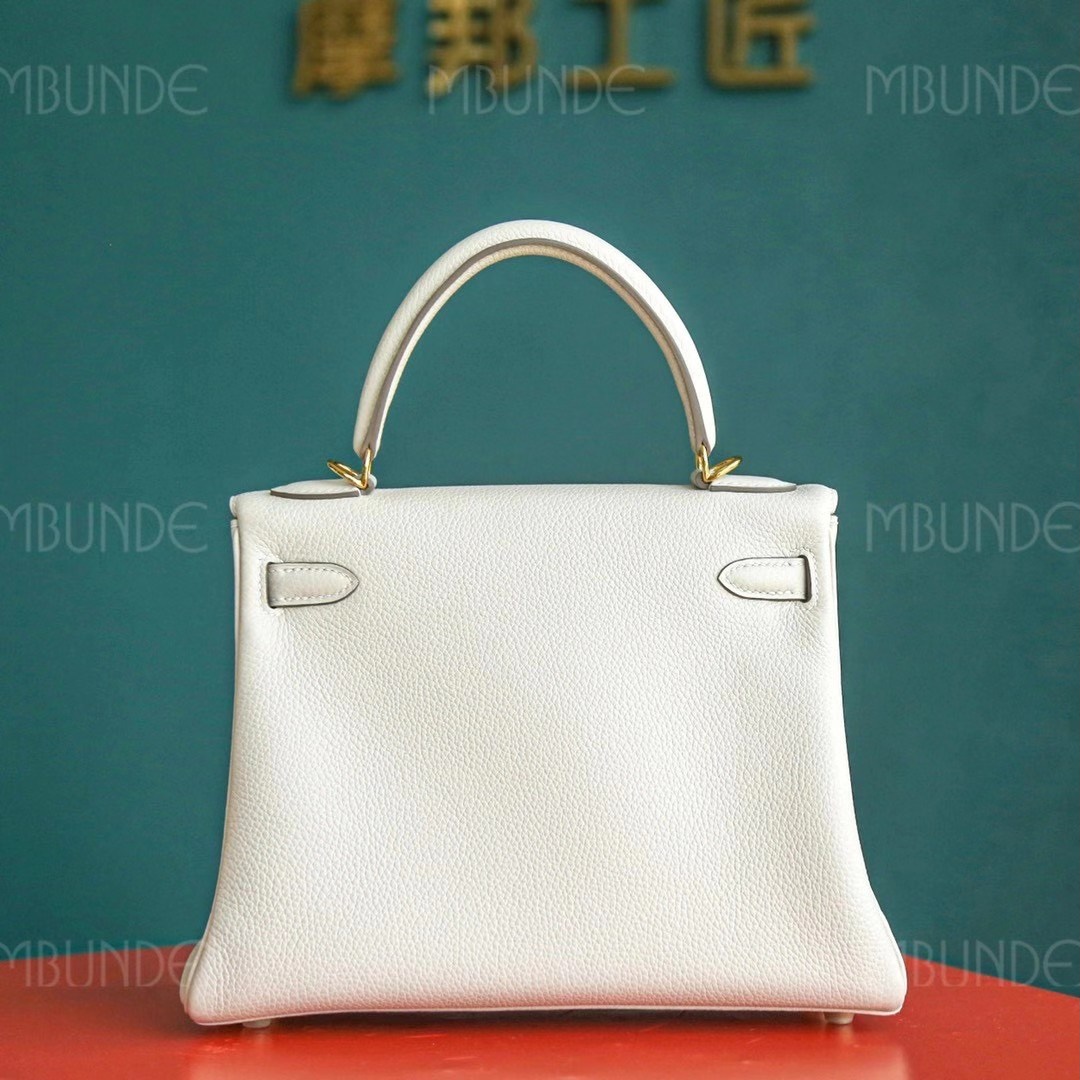 Hermes Kelly 25CM 奶昔白 金扣 Togo 夏天奶油冰激淋颜色 很好搭配