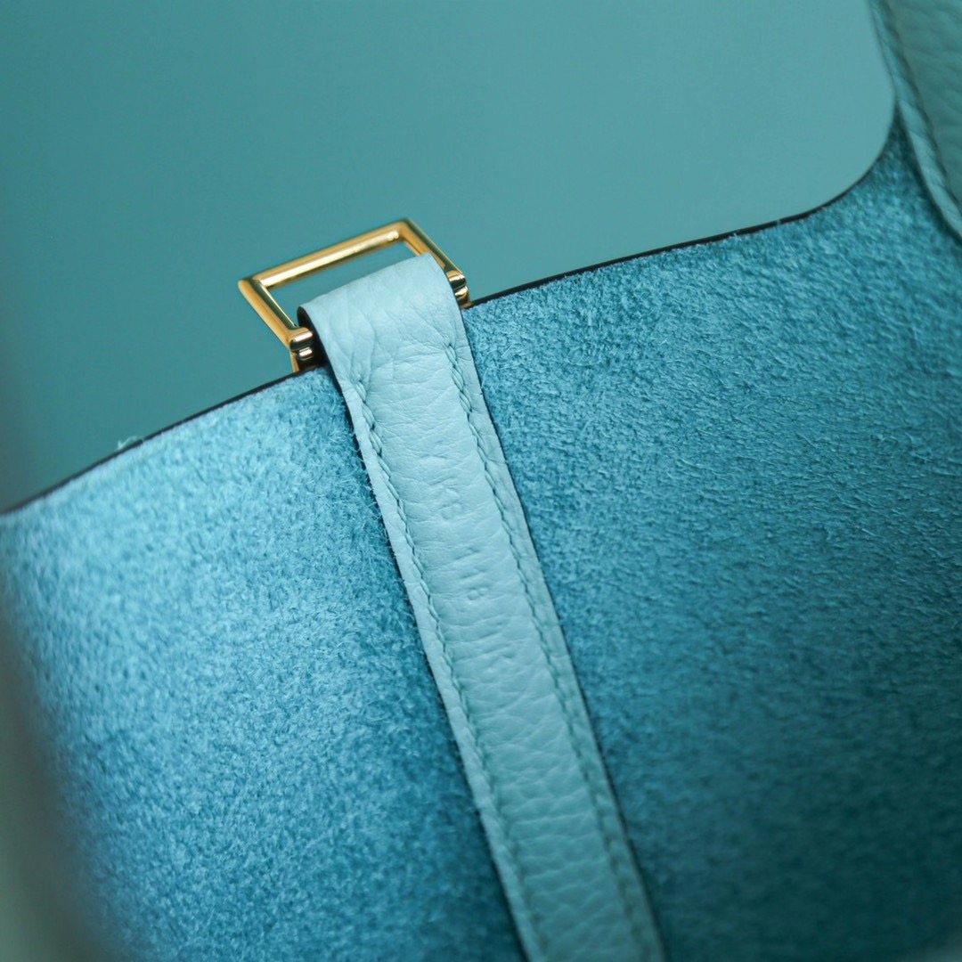 Hermes Picotin 18CM TC皮 菜篮子 马卡龙蓝 金扣
