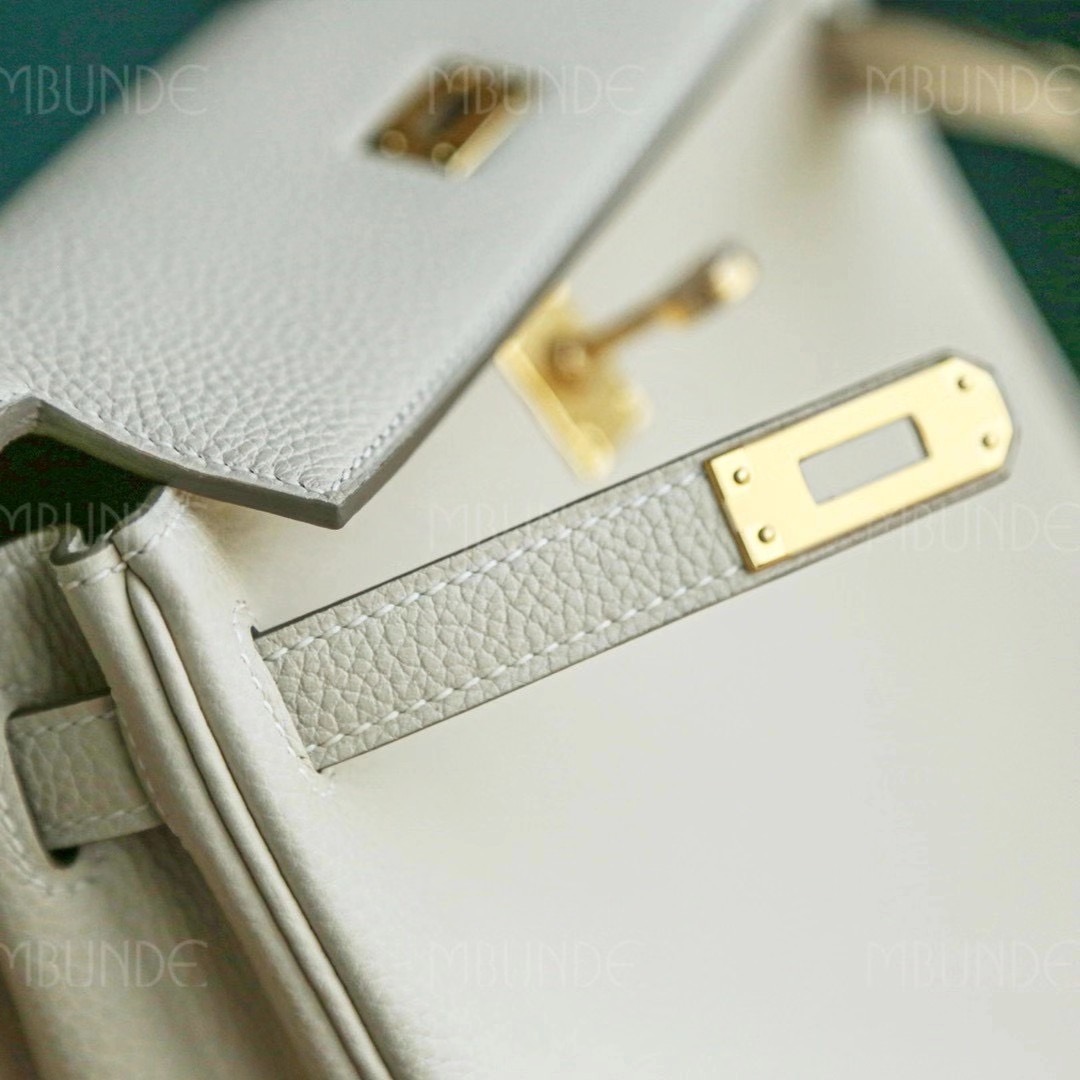 Hermes Kelly 25CM 奶昔白 金扣 Togo 夏天奶油冰激淋颜色 很好搭配