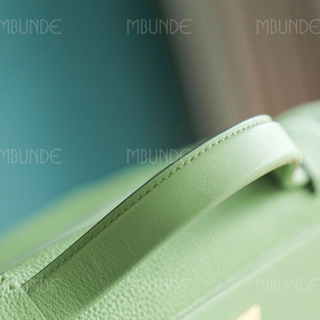 Hermes Kelly 24/24 29cm 牛油果绿 Togo皮 金扣